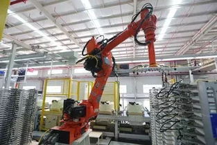 智能工廠建設(shè)模式與全球發(fā)展現(xiàn)狀 聚焦計(jì)算機(jī)系統(tǒng)集成服務(wù)