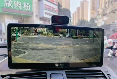 人車交互更便捷，華為HiLink生態(tài)產(chǎn)品盯盯拍車載智慧屏S50評(píng)測(cè)